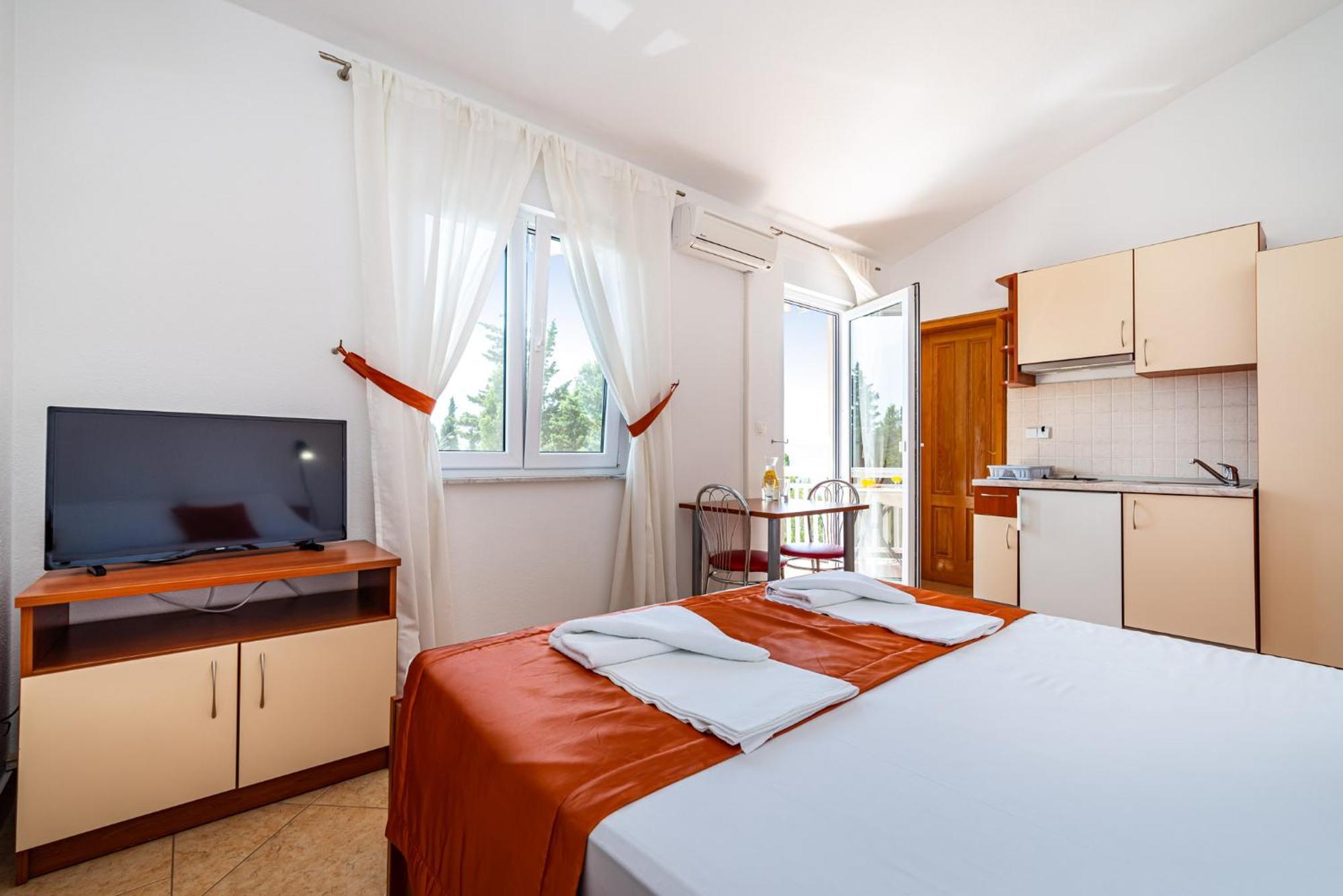 Apartments Prkacin 2 Starigrad Paklenica Exterior foto