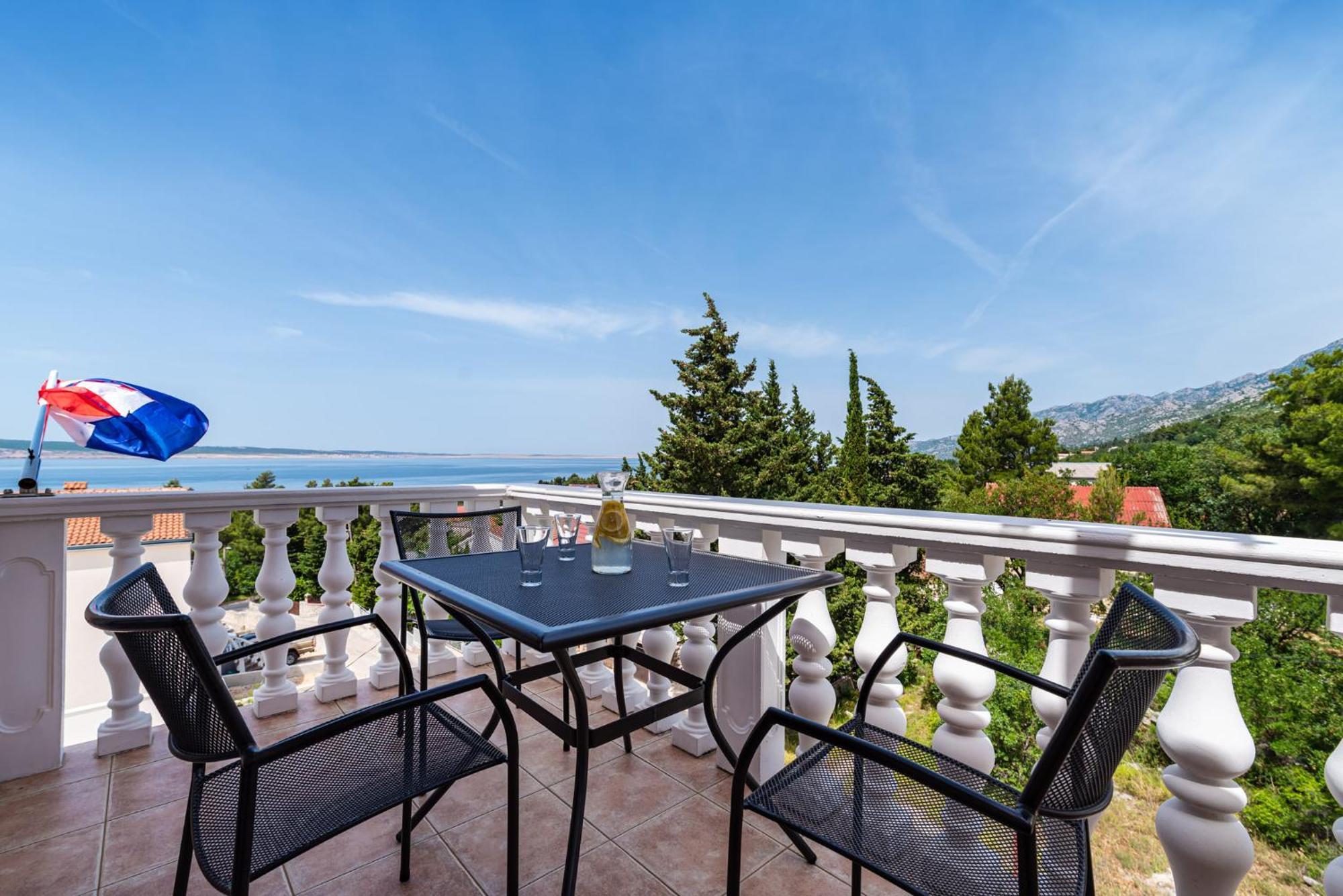 Apartments Prkacin 2 Starigrad Paklenica Exterior foto