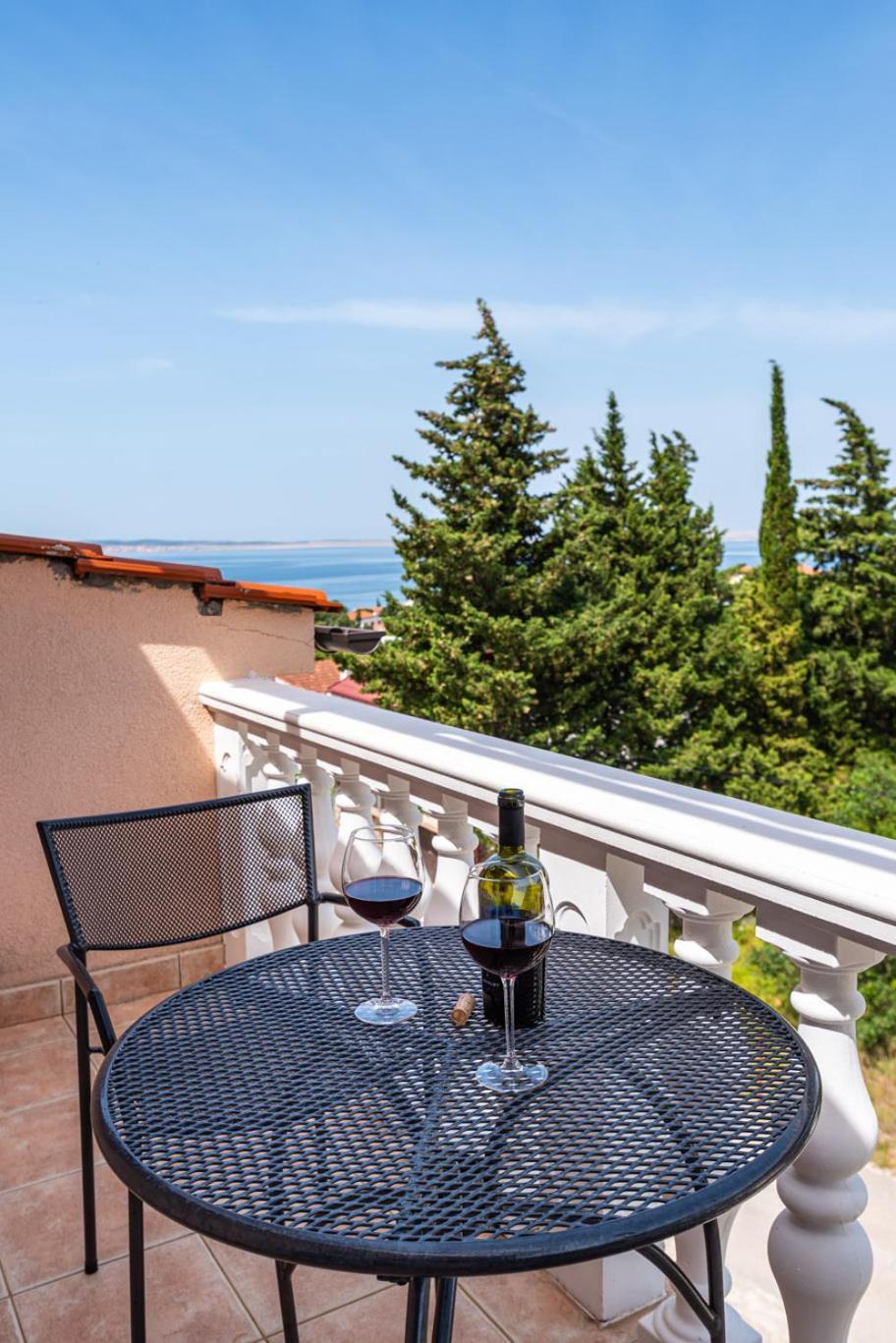 Apartments Prkacin 2 Starigrad Paklenica Exterior foto